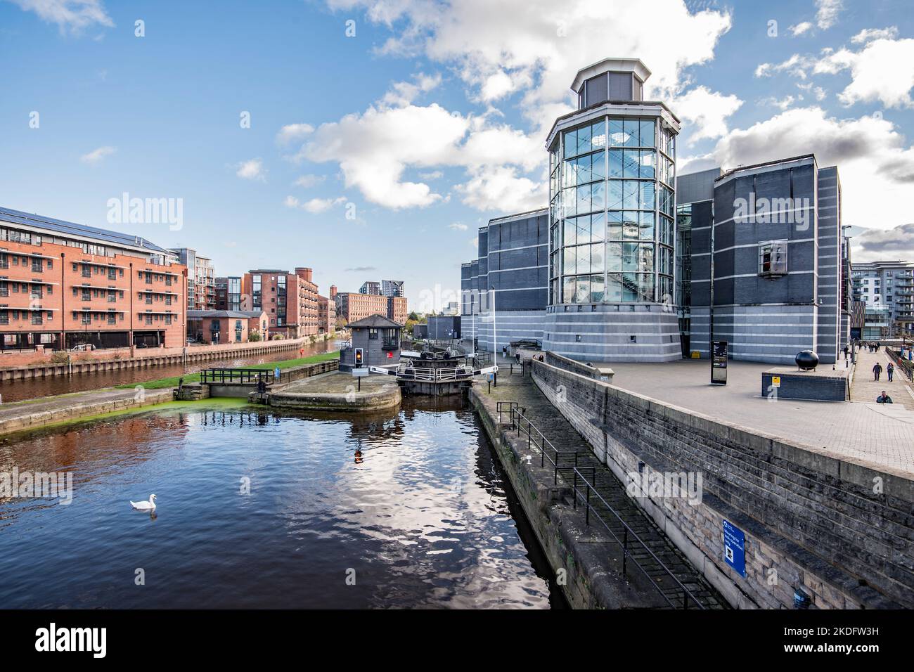 Il Royal Armouries Museum di Leeds, Armouries Drive Leeds LS10 1LT, museo nazionale che espone la National Collection of Arms and Armour. Foto Stock