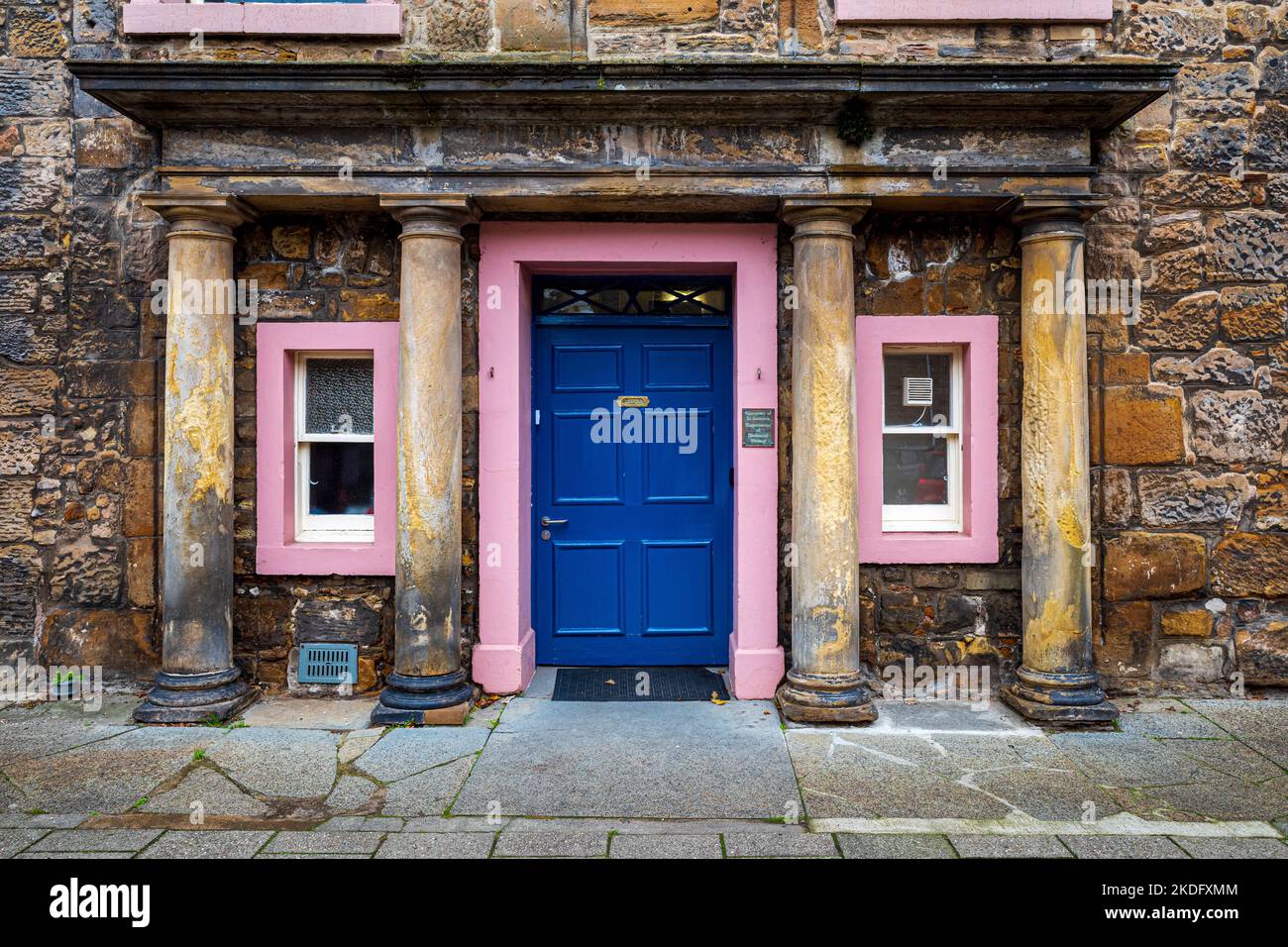 Università di St Andrews Dipartimento di Storia medievale al 71 South St, St Andrews. Università di St Andrews. Cat Un edificio storico del 16th-17th secolo. Foto Stock