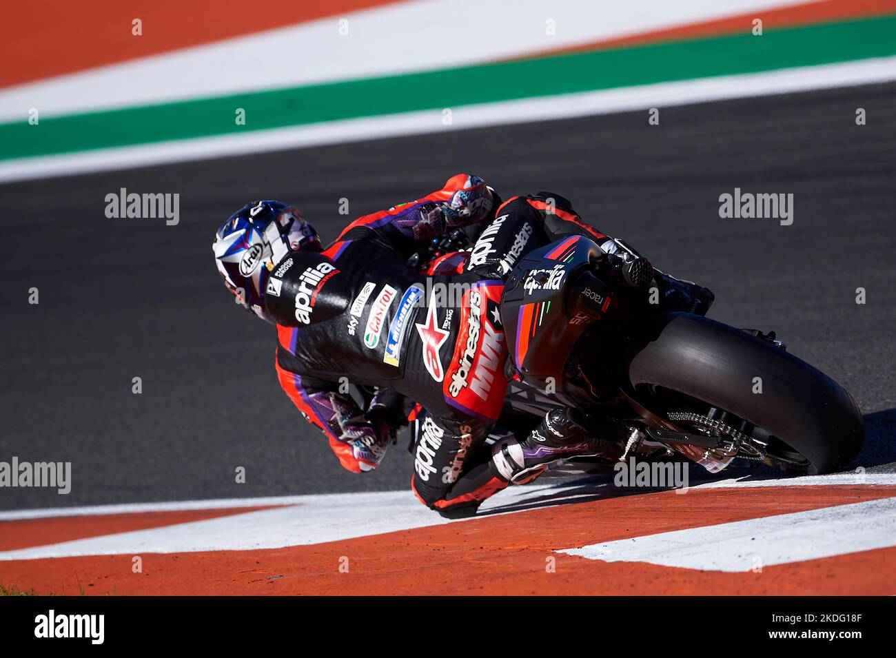 Valencia, Spagna. 05th Nov 2022. Maverick Viñales (Aprilia Racing) visto in azione durante il Gran Premio Motul de la Comunitat Valenciana al Ricardo Tormo Circuit. (Foto di Germán Vidal/SOPA Images/Sipa USA) Credit: Sipa USA/Alamy Live News Foto Stock