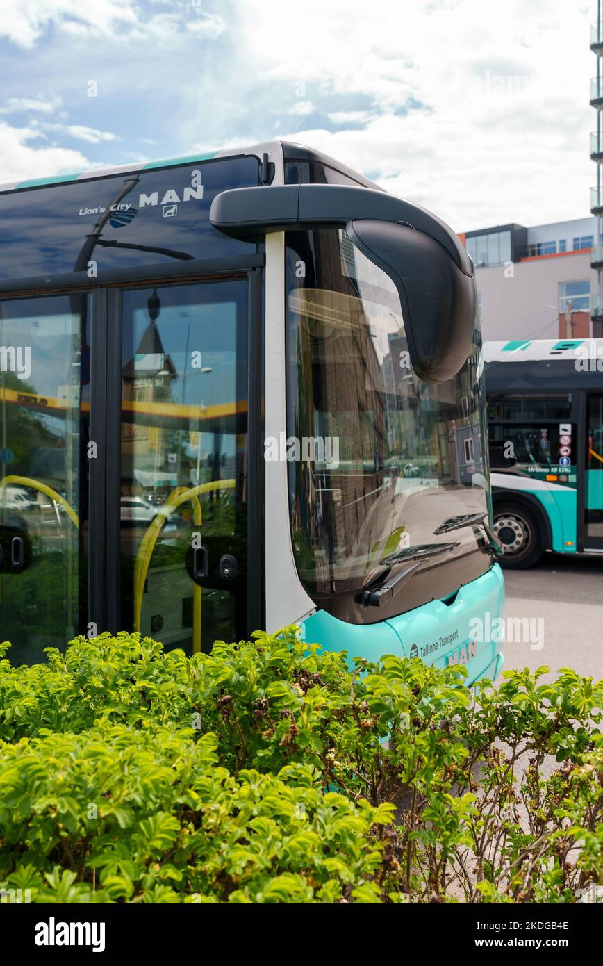 Tallinn, Estonia - 30.05.2022: Tallinn City Bus Transport. Foto Stock
