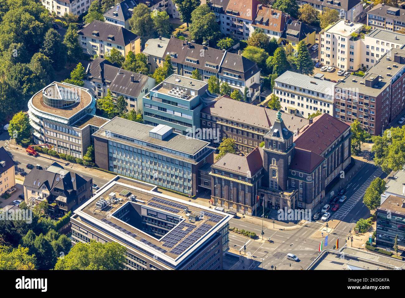 Veduta aerea, Emschergenossenschaft / Lippederband, Kronprinzenstraße, Südviertel, Essen, Ruhrgebiet, Renania settentrionale-Vestfalia, Germania, DE, cibo, Europa Foto Stock