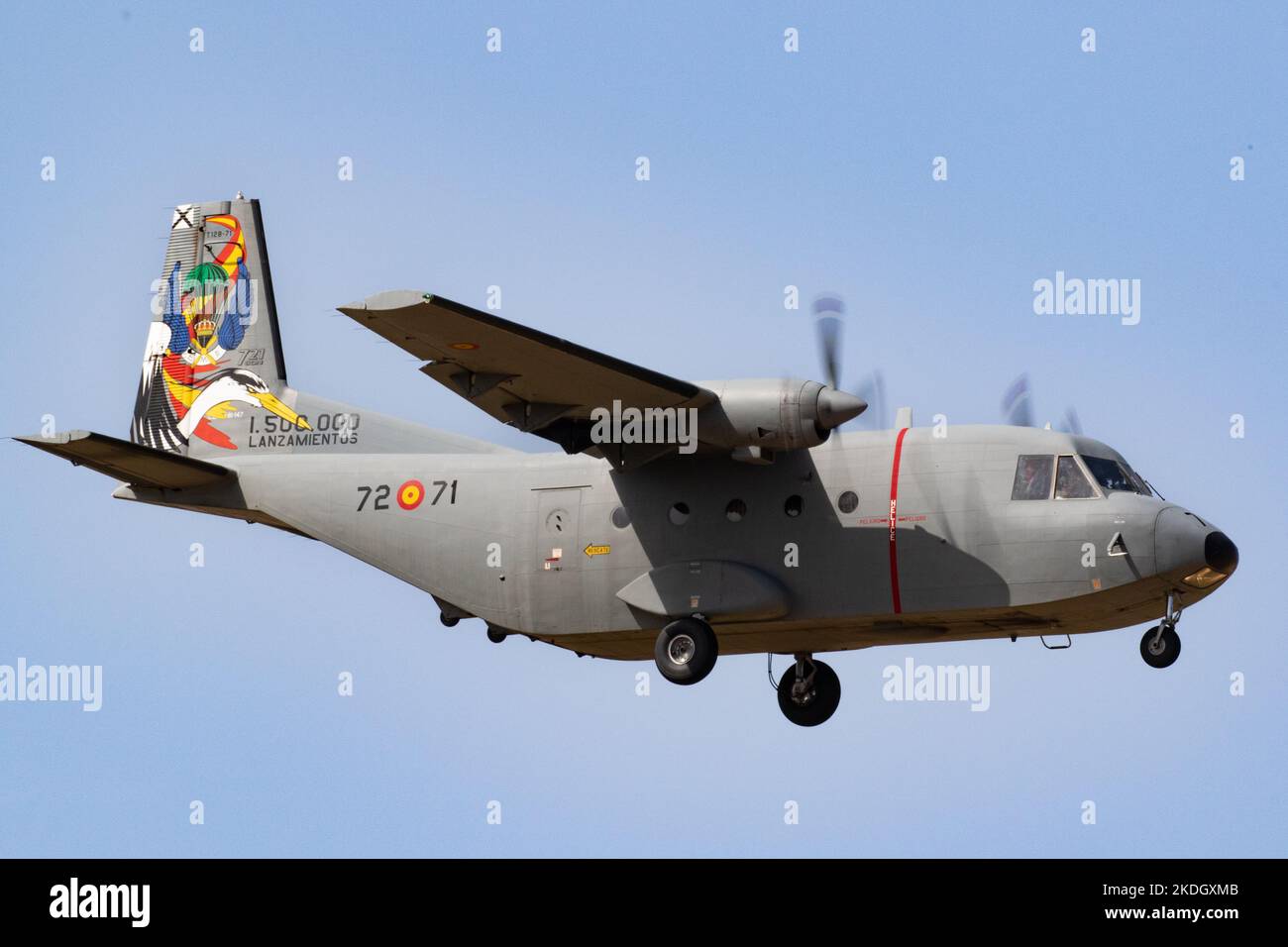 L'Aeronautica spagnola CASA Aviocar entra in terra alla base aerea di Gando durante l'esercizio SIRIO 22. Foto Stock