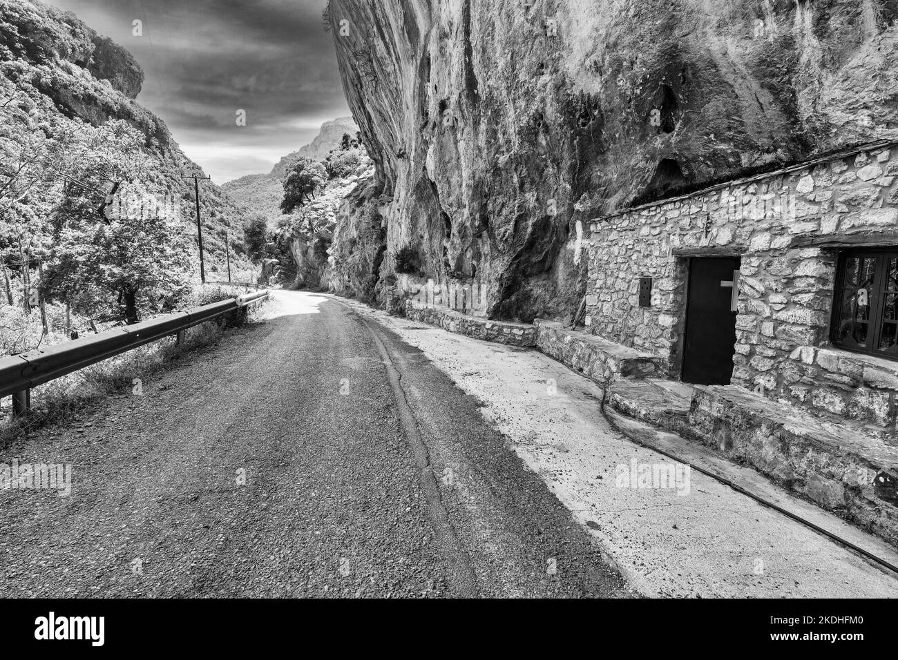 Piccola chiesa ortodossa in montagna, MESSINIA, Grecia. Foto Stock