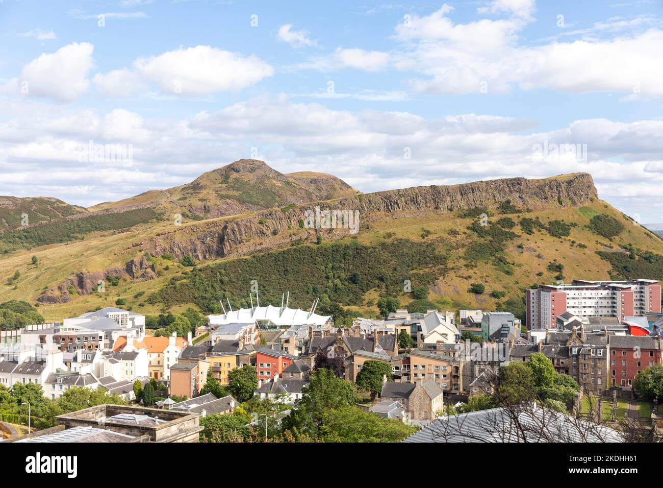 Edimburgo Scozia, vista da Calton Hill verso ArthurSeat e Holyrood, Scozia, Regno Unito Foto Stock