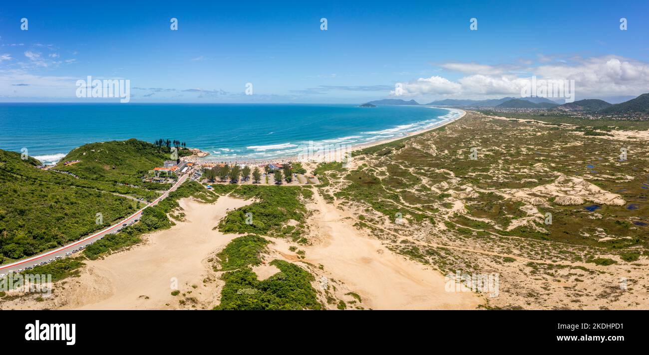 Veduta aerea del parco ecologico delle dune di Florianopolis, Brasile Foto Stock