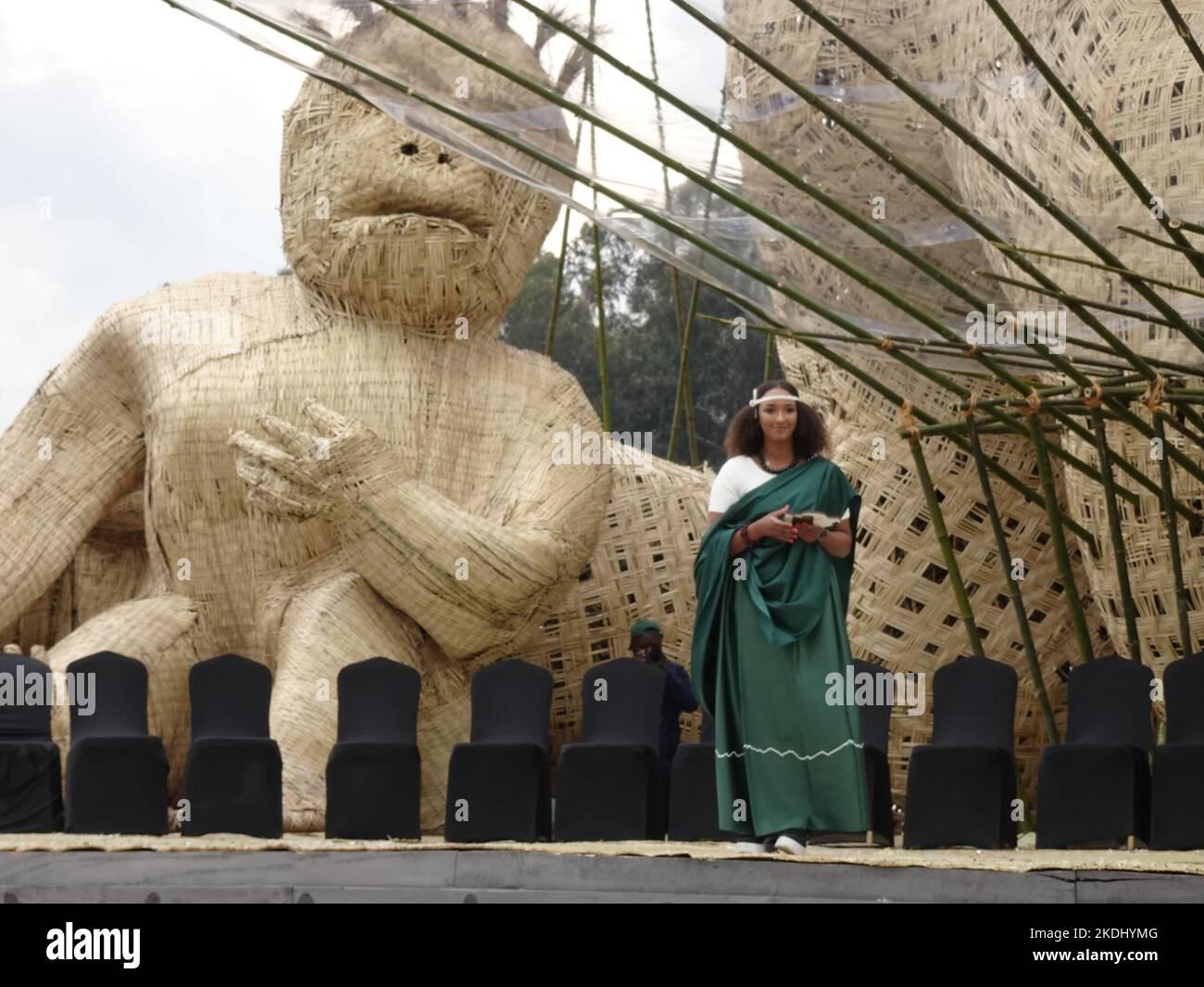 Kinigi, Rwanda 2nd settembre 2022 pilota di corse e reporter Sky TV F1