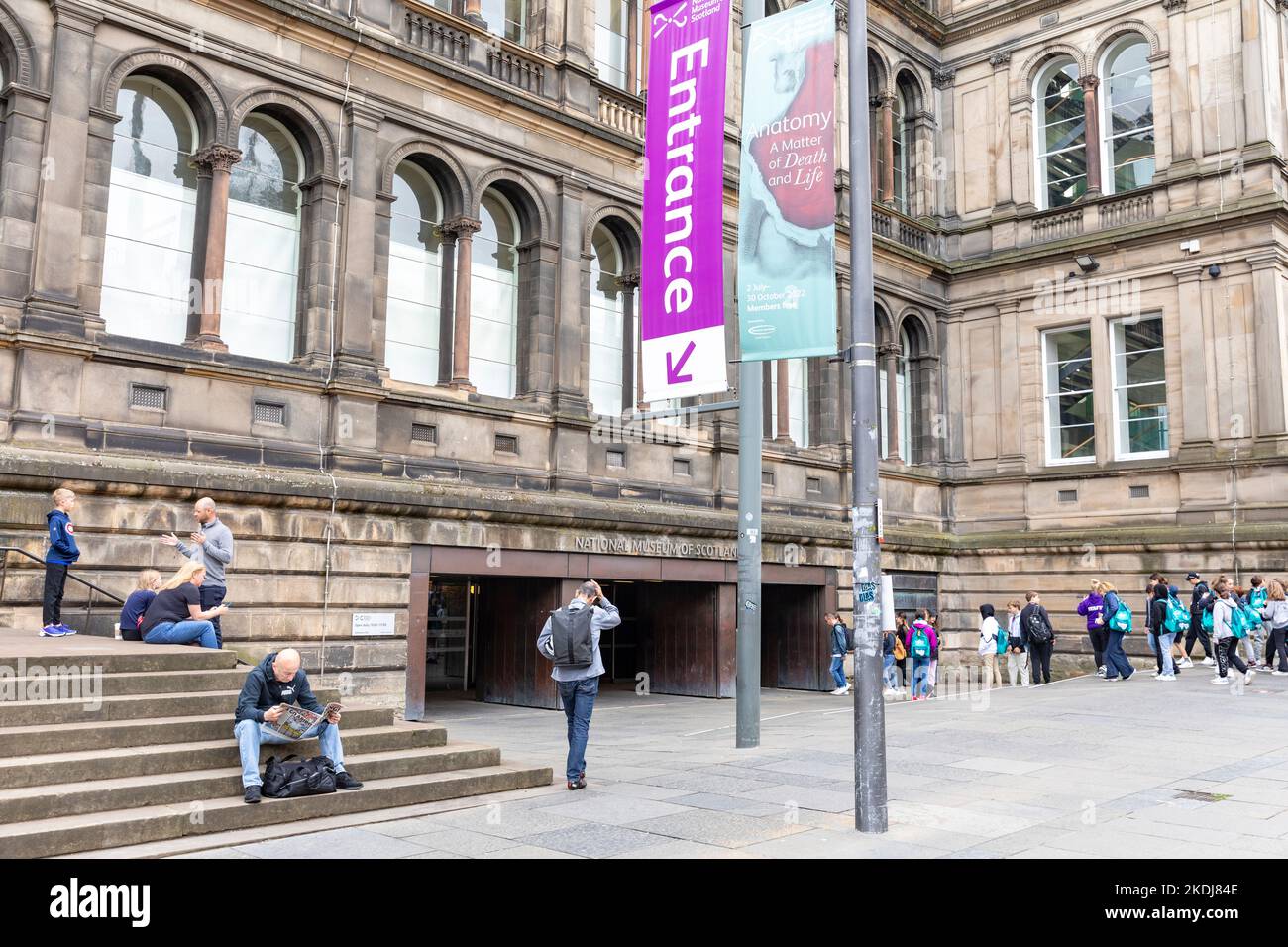Museo Nazionale della Scozia edificio nel centro di Edimburgo, Scozia, Regno Unito, estate 2022 Foto Stock