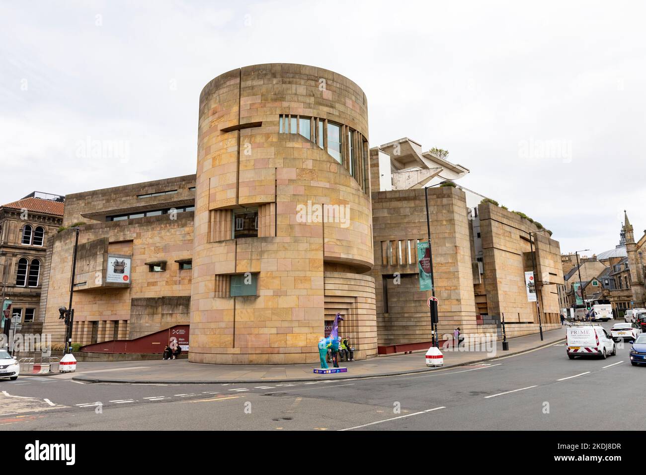 National Museum of Scotland, esterno del museo nella città vecchia di Edimburgo, Scozia, Regno Unito, estate 2022 Foto Stock