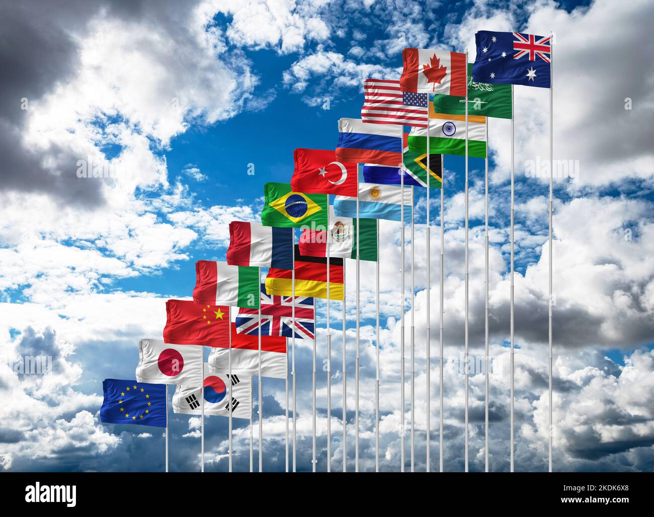 G20 concetto di vertice o riunione. Una serie di G20 bandiere e un elenco di paesi G20 Presidenza dell'Indonesia Foto Stock