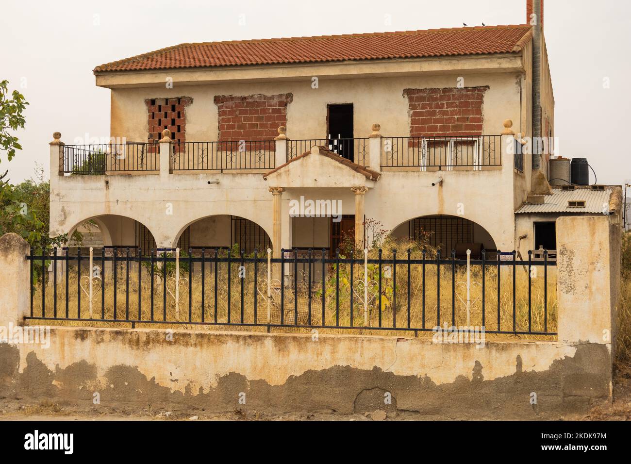 Casa abbandonata incompiuta, Andalusia rurale Spagna Foto Stock