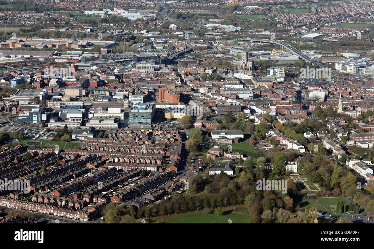 Vista aerea del centro di Doncaster vista da sud verso nord, South Yorkshire Foto Stock