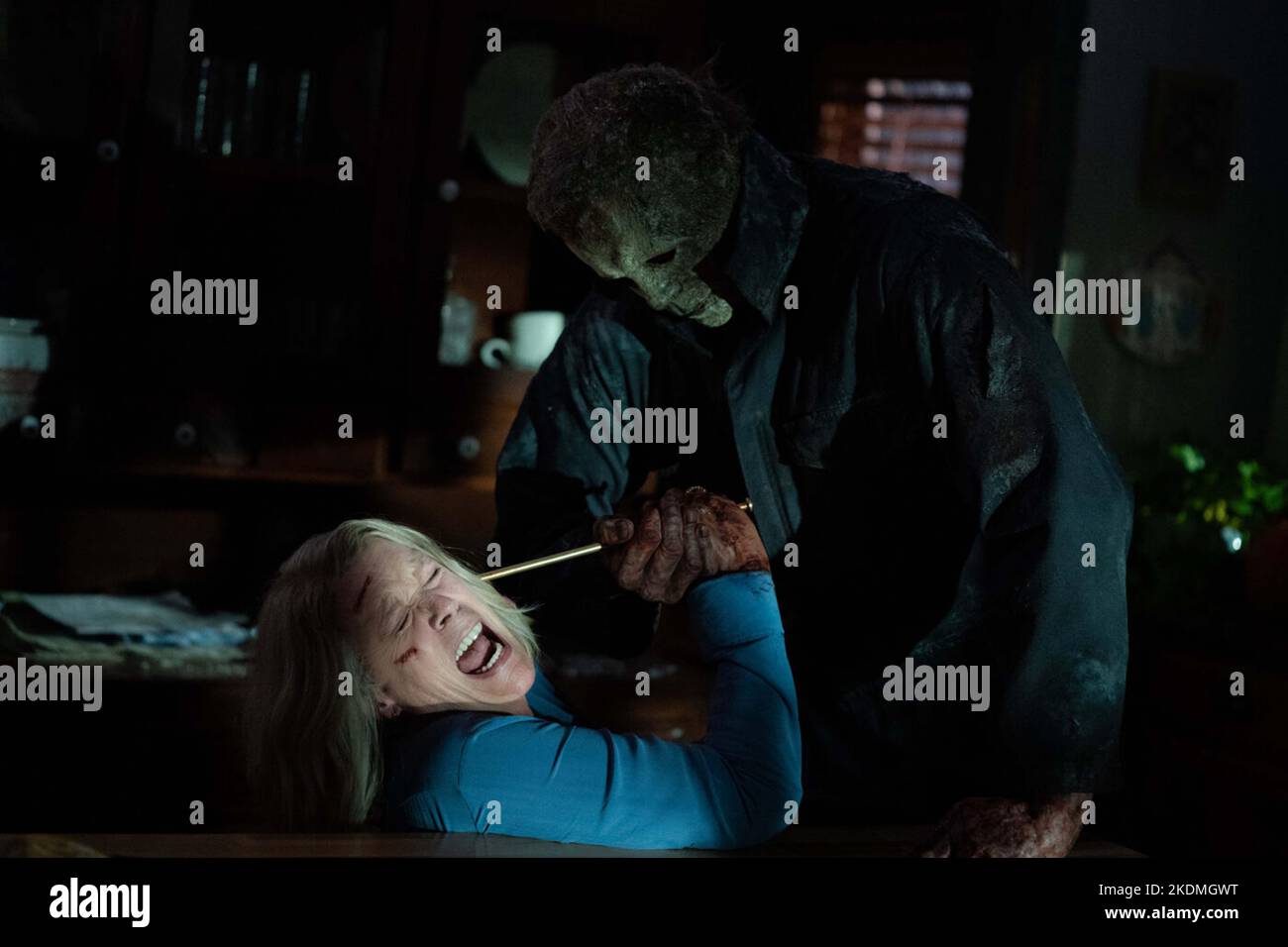 HALLOWEEN FINISCE (2022) JAMES JUDE COURTNEY JAMIE LEE CURTIS DAVID GORDON VERDE (DIR) UNIVERSAL PICTURES/COLLEZIONE MOVIESTORE Foto Stock