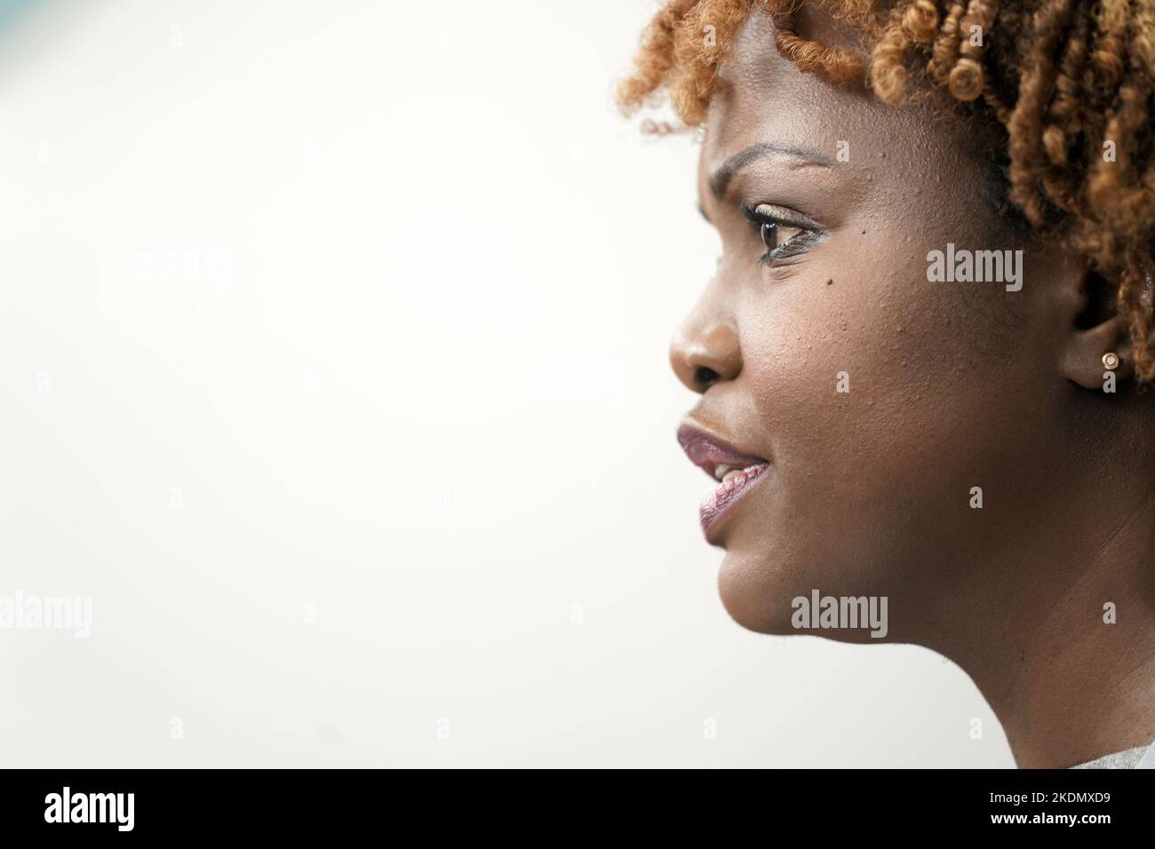 Washington, Stati Uniti. 07th Nov 2022. Il Segretario alla stampa della Casa Bianca, Karine Jean-Pierre, tiene un briefing alla Casa Bianca di Washington, DCon lunedì 7 novembre 2022. Photo by Leigh Vogel/Pool Credit: UPI/Alamy Live News Foto Stock