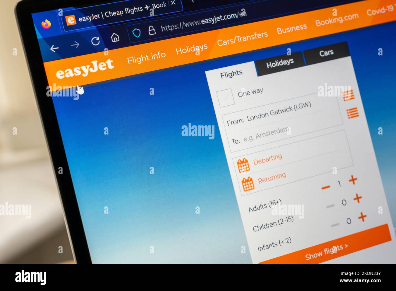 La pagina web per la prenotazione dei voli di EasyJet plc, denominata easyJet, un gruppo di compagnie aeree a basso costo multinazionale britannica Foto Stock