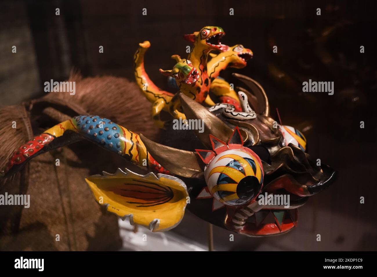 Maschera di danza Diablada, danza della maschera diavoli, utilizzata per le prestazioni annuali al Carnevale di Oruro, Bolivia Foto Stock