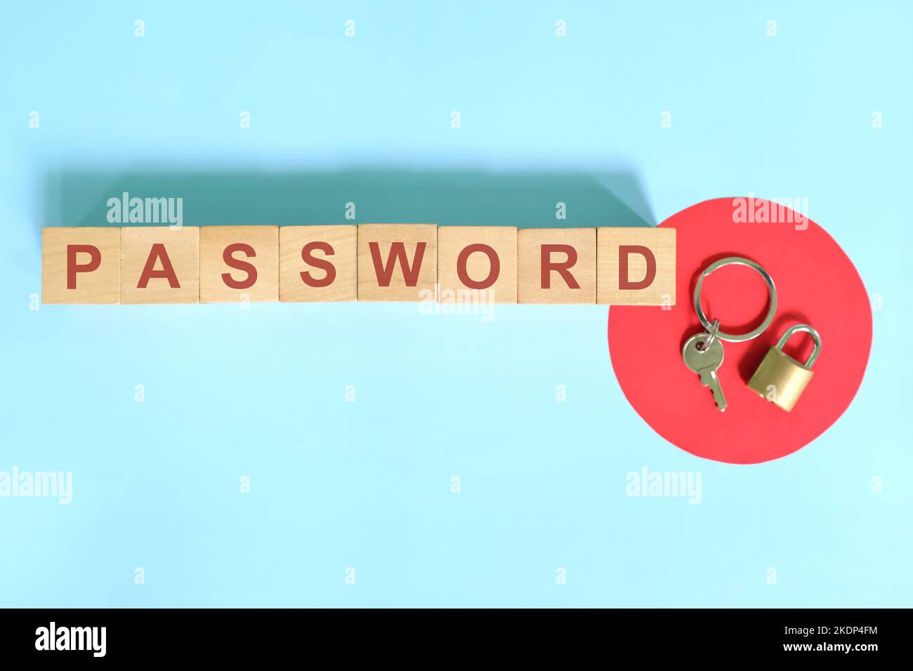 Sicurezza, protezione e gestione delle password. Blocchi di legno tipografia su sfondo blu. Foto Stock