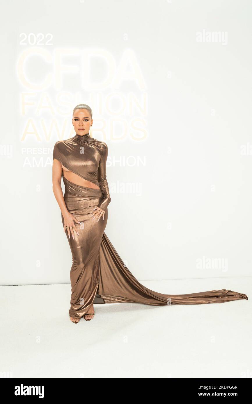 New York, NY, Stati Uniti. 7th Nov 2022. Khloe Kardashian agli arrivi per 2022 CFDA Fashion Awards - parte 2, Cipriani South Street, New York, NY 7 novembre 2022. Credit: Kristin Callahan/Everett Collection/Alamy Live News Foto Stock