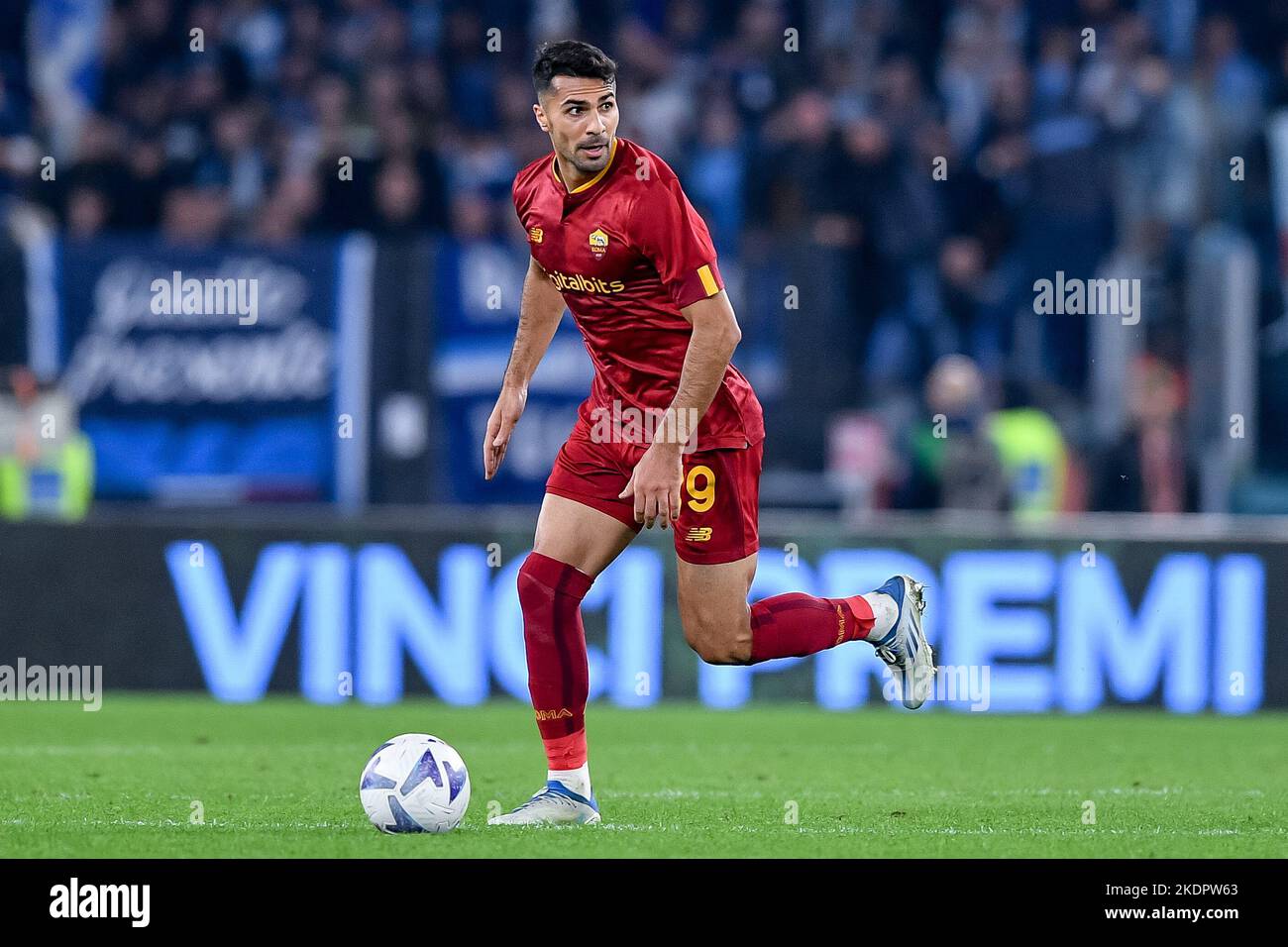 Roma, Italia. 06th Nov 2022. Mehmet Celik di AS Roma durante la Serie A match tra Roma e Lazio allo Stadio Olimpico di Roma il 6 novembre 2022. Credit: Giuseppe Maffia/Alamy Live News Foto Stock