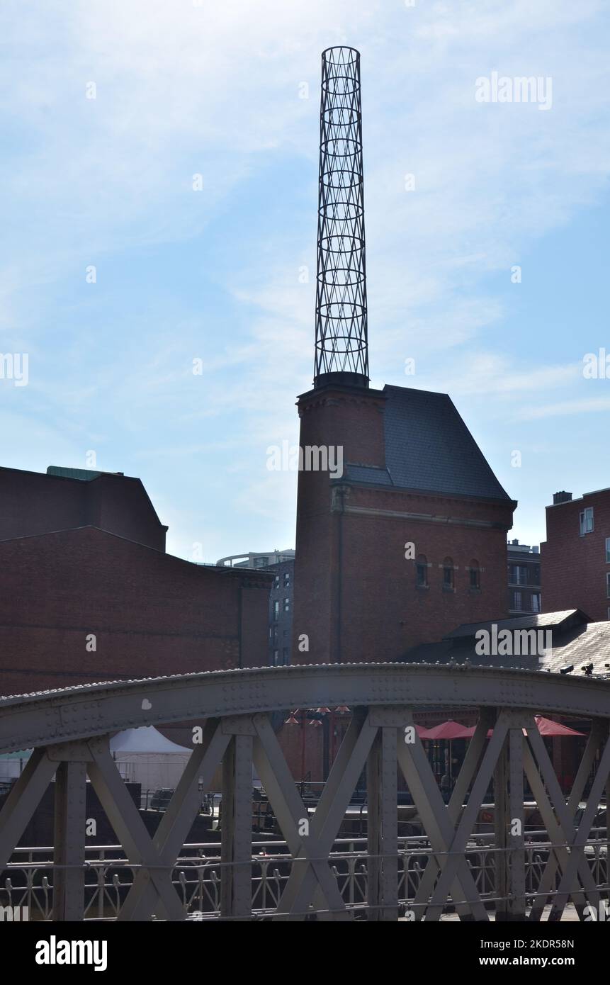 Amburgo Speicherstadt Chanel acqua mattoni rossi bella Foto Stock