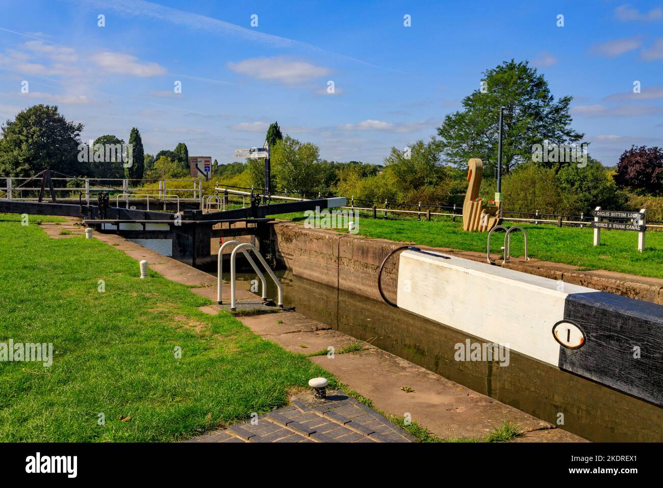 Diglis chiuse a Worcester sono dove il Worcester & Birmingham Canal incontra il fiume Severn, Worcester, Worcestershire, Inghilterra, Regno Unito Foto Stock