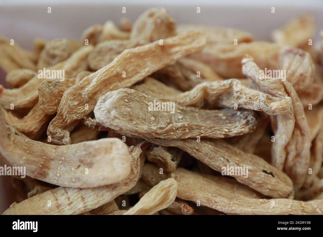 Gastrodia elata blume è una specie di rari materiali medicinali cinesi Foto Stock