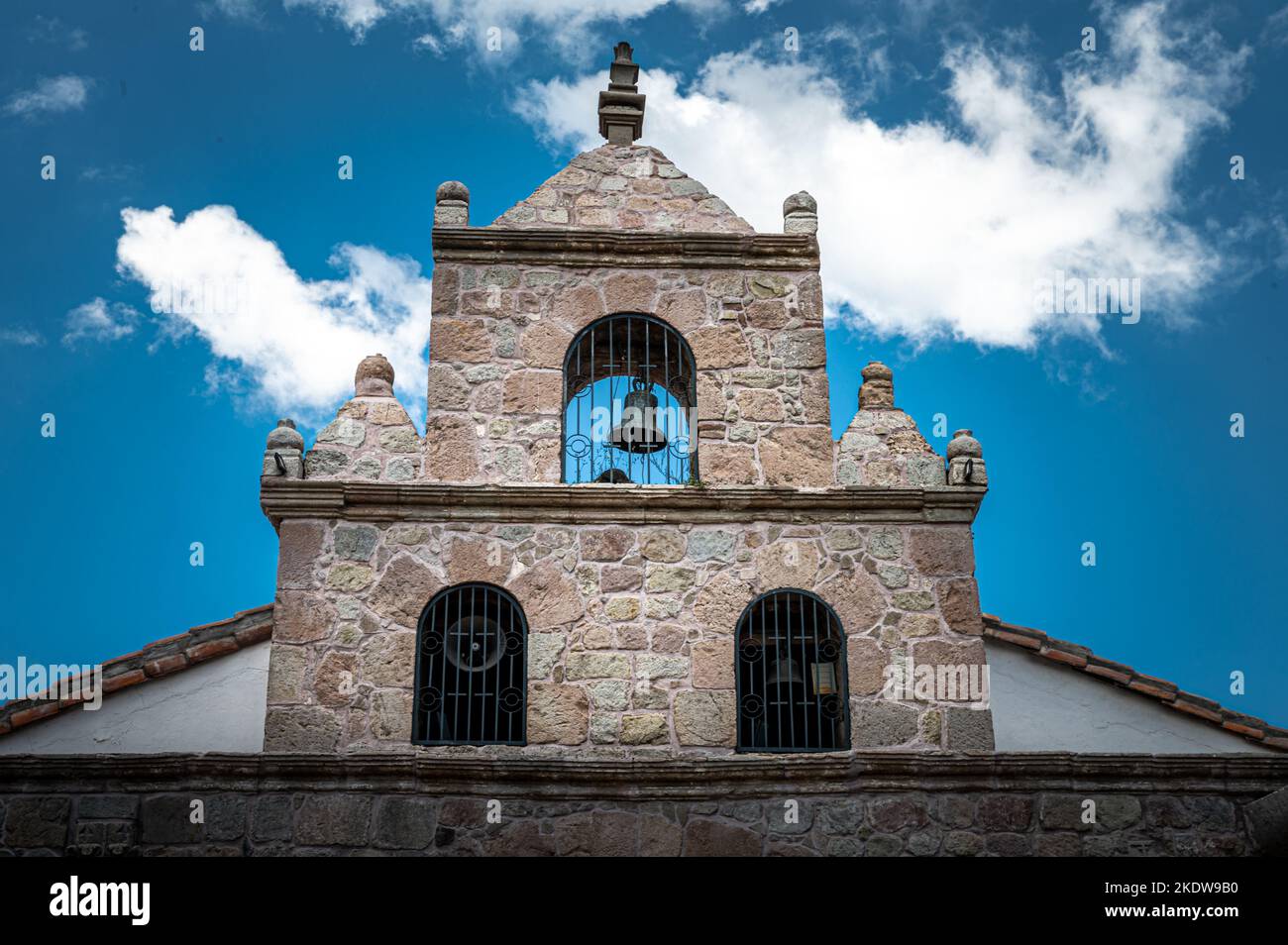 Chiesa di Balbanera, la prima chiesa costruita in Ecuador (1534). Virgen María Natividad de la Balbanera di Rioja. Foto Stock