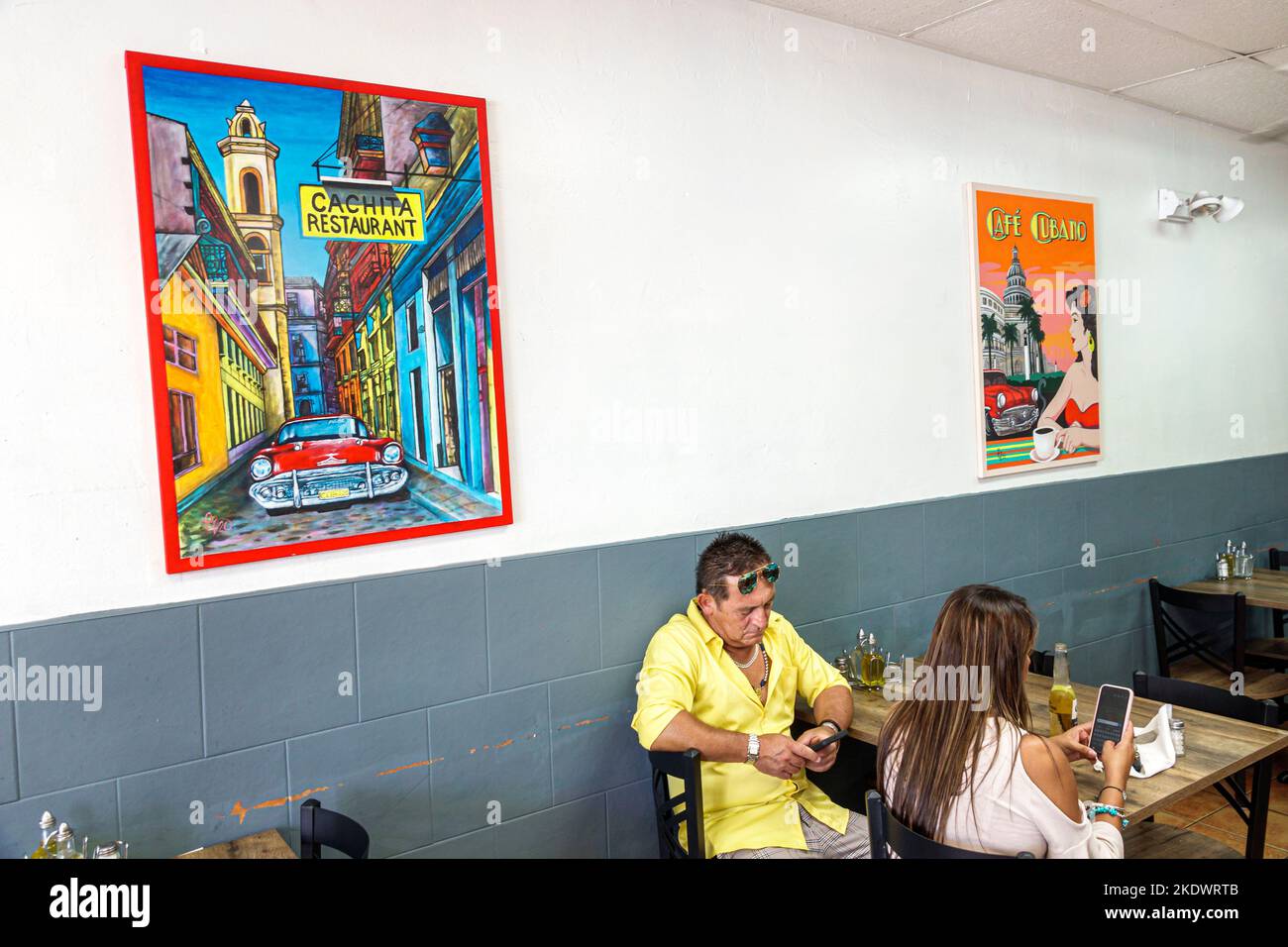 Miami Beach Florida, Normandia Isola Cachita cucina cubana caffè caffè ristorante ristoranti mangiare fuori informale caffè caffè bistro bistro cibo Foto Stock