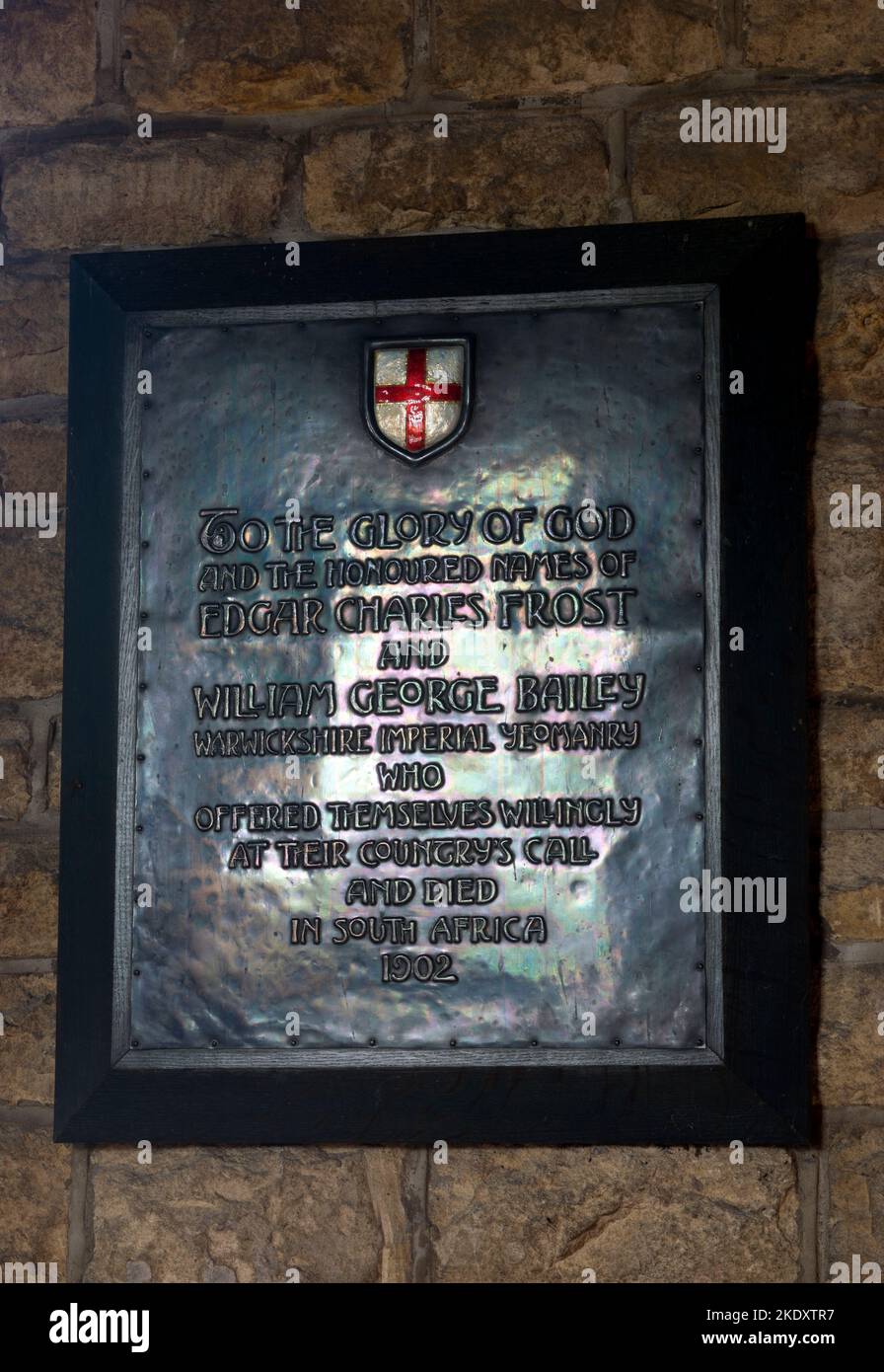 Boer War Memorial, Holy Trinity e St. Thomas of Canterbury Church, Ettington, Warwickshire, Inghilterra, Regno Unito Foto Stock