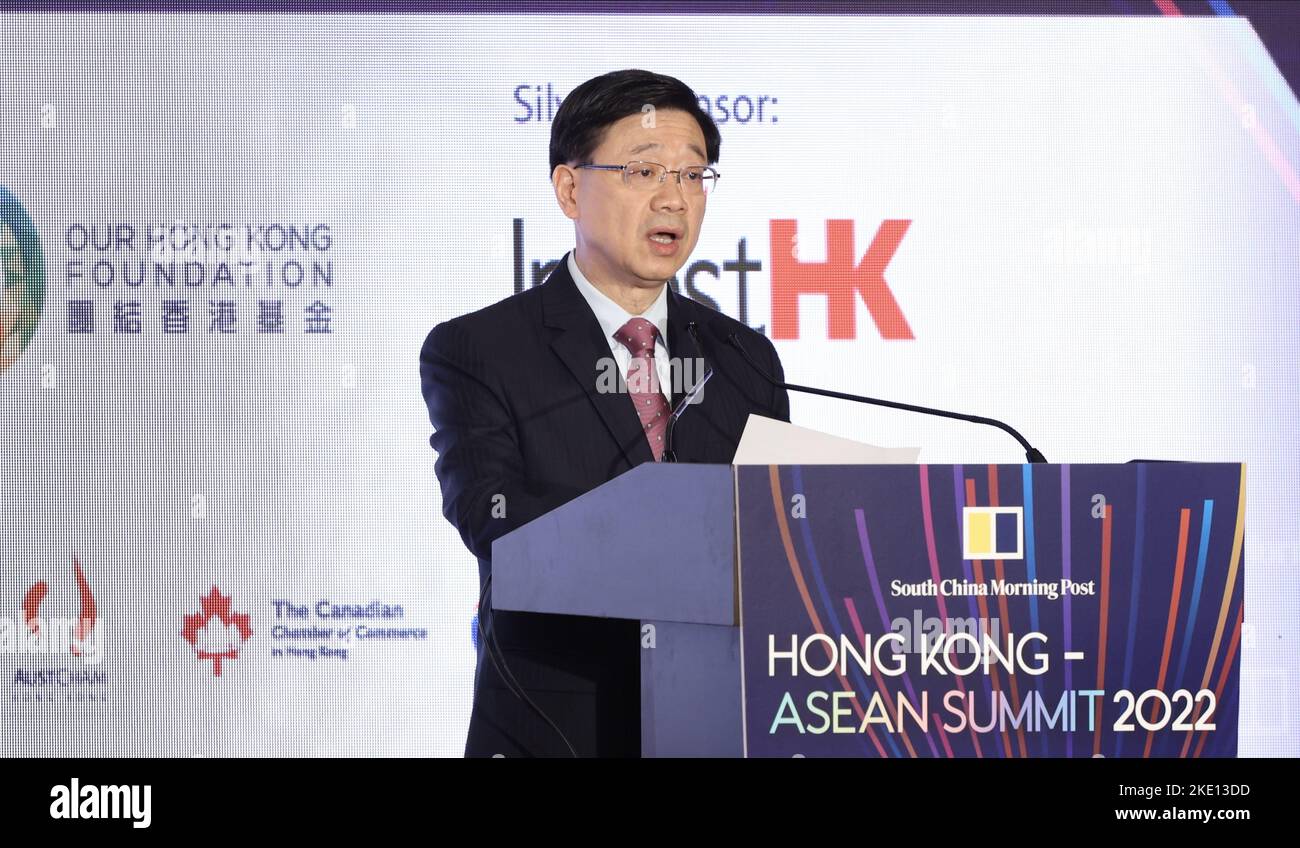 Keynote con l'Amministratore Delegato John Lee Ka-chiu, al summit ASEAN di Hong Kong 2022 organizzato dalla Cina del Sud Morning Post tenutosi presso l'Hotel Conrad ad Admiralty.03NOV22 SCMP / Jonathan Wong Foto Stock