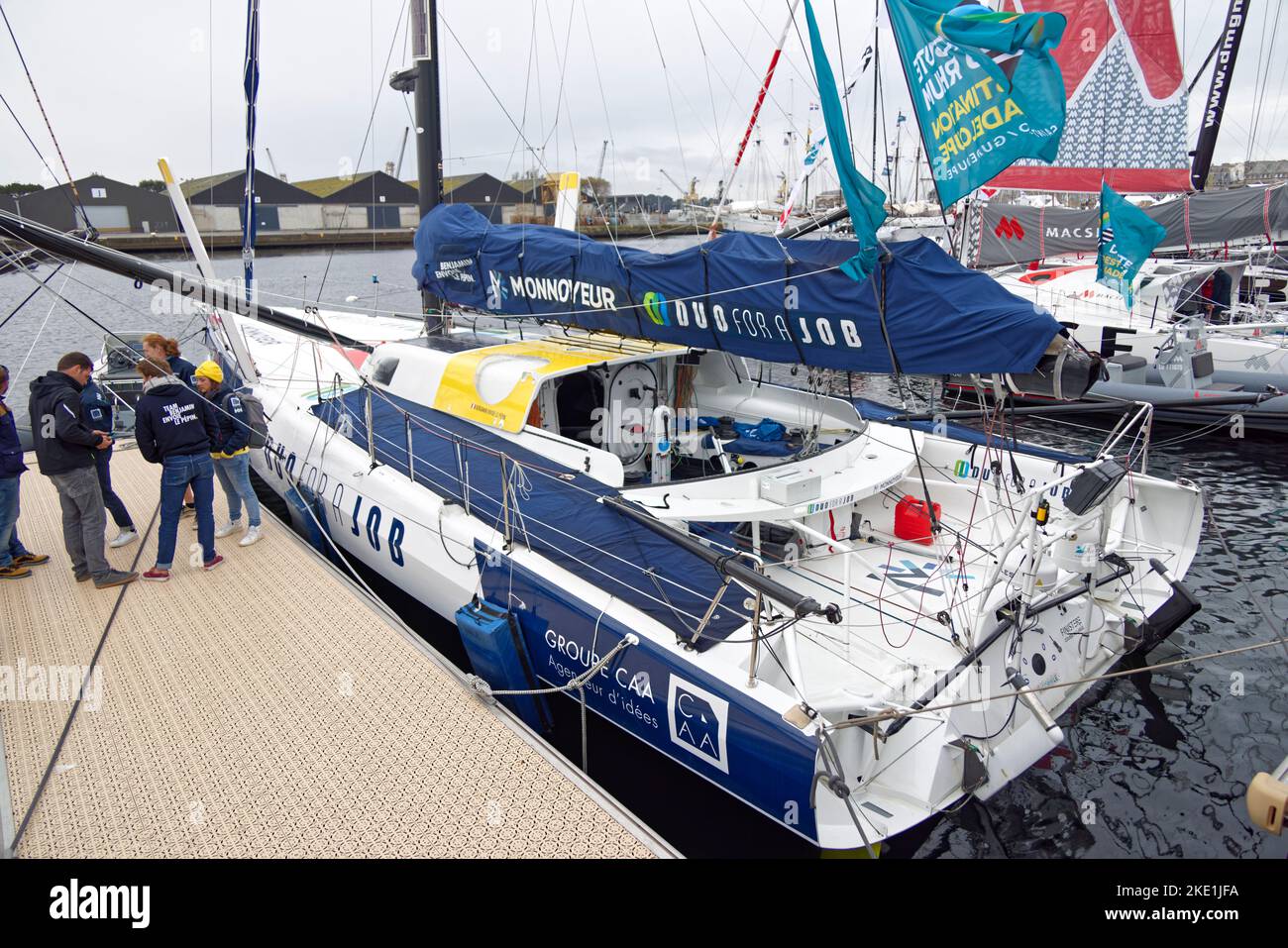 Saint-Malo, Francia. 5th Nov 2022. La Imoca Monnoyeur – Duo per un job skippering di Benjamin Ferre in attesa dell'inizio della Route du Rhum. Foto Stock