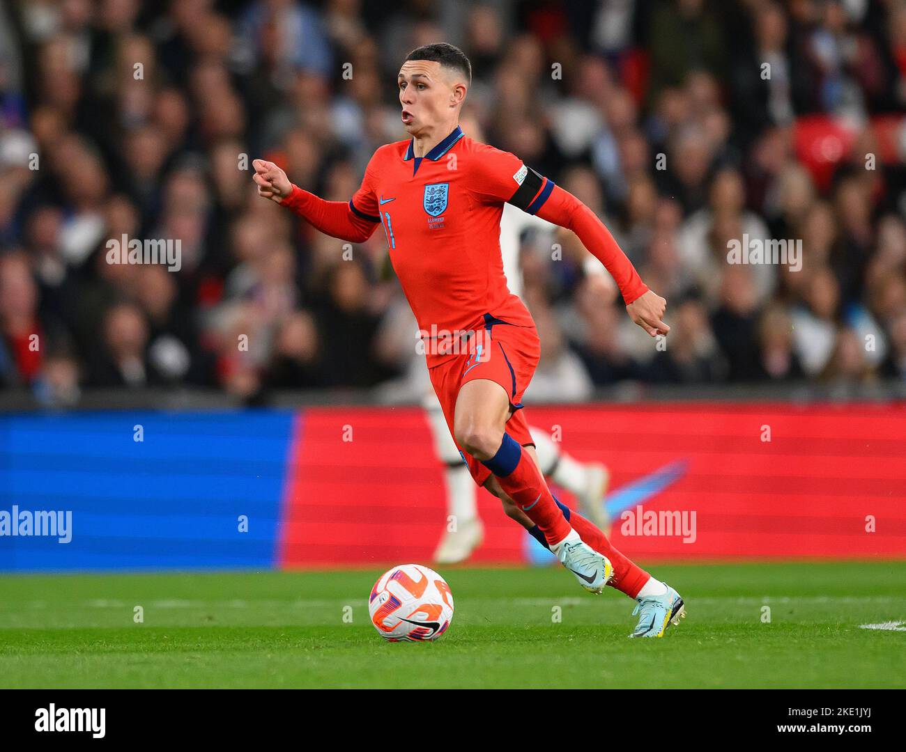 26 set 2022 - Inghilterra / Germania - UEFA Nations League - Lega A - Gruppo 3 - Stadio di Wembley Phil Foden in Inghilterra durante la partita della UEFA Nations League contro la Germania. Foto : Mark Pain / Alamy Live News Foto Stock