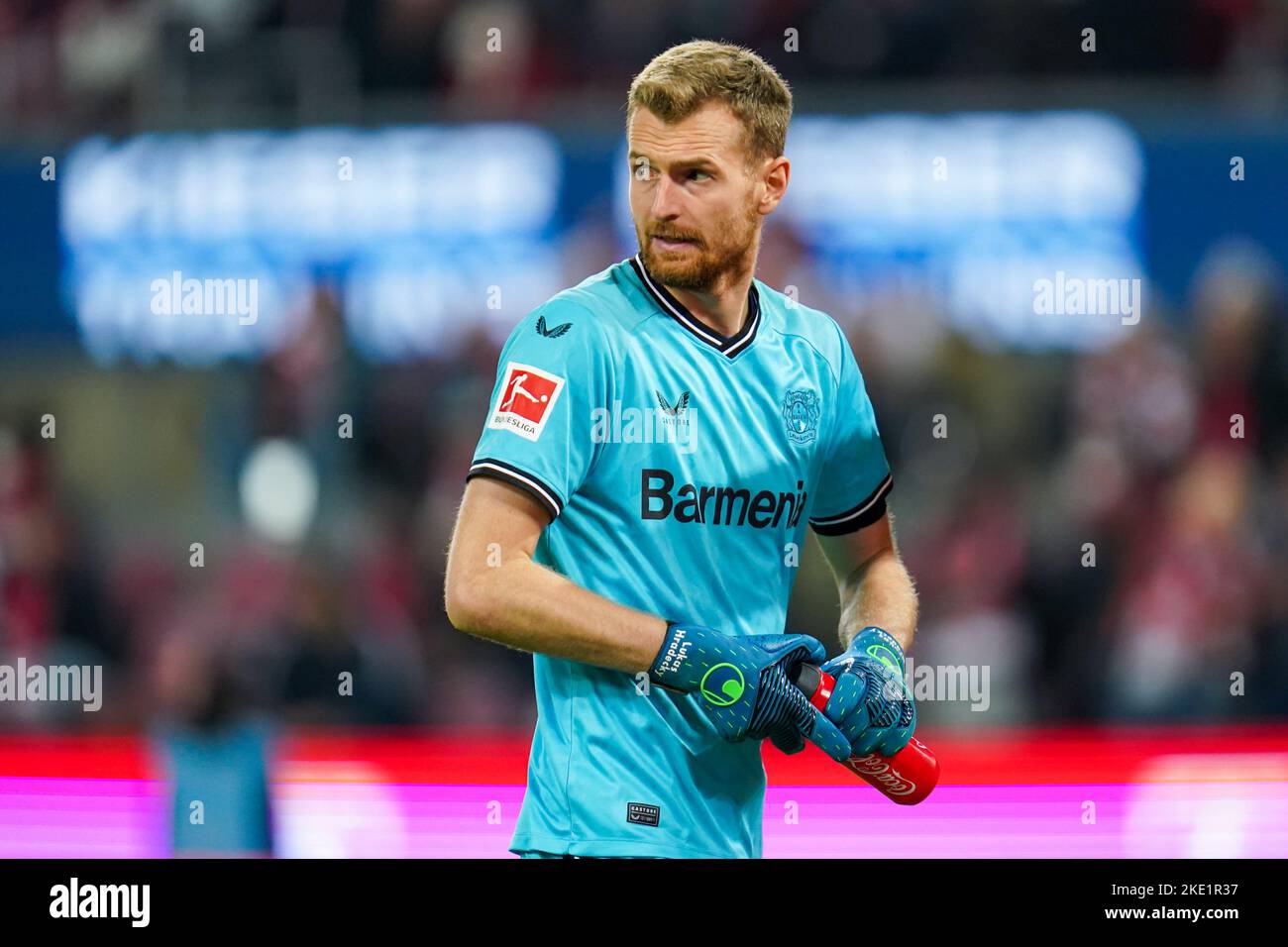 COLONIA, GERMANIA - NOVEMBRE 9: Lukas Hradecky di Bayer 04 Leverkusen durante la partita della Bundesliga tra il 1. FC Koln e Bayer 04 Leverkusen al RheinEnergieStadion il 9 novembre 2022 a Colonia, Germania (Foto di René Nijhuis/Orange Pictures) Foto Stock