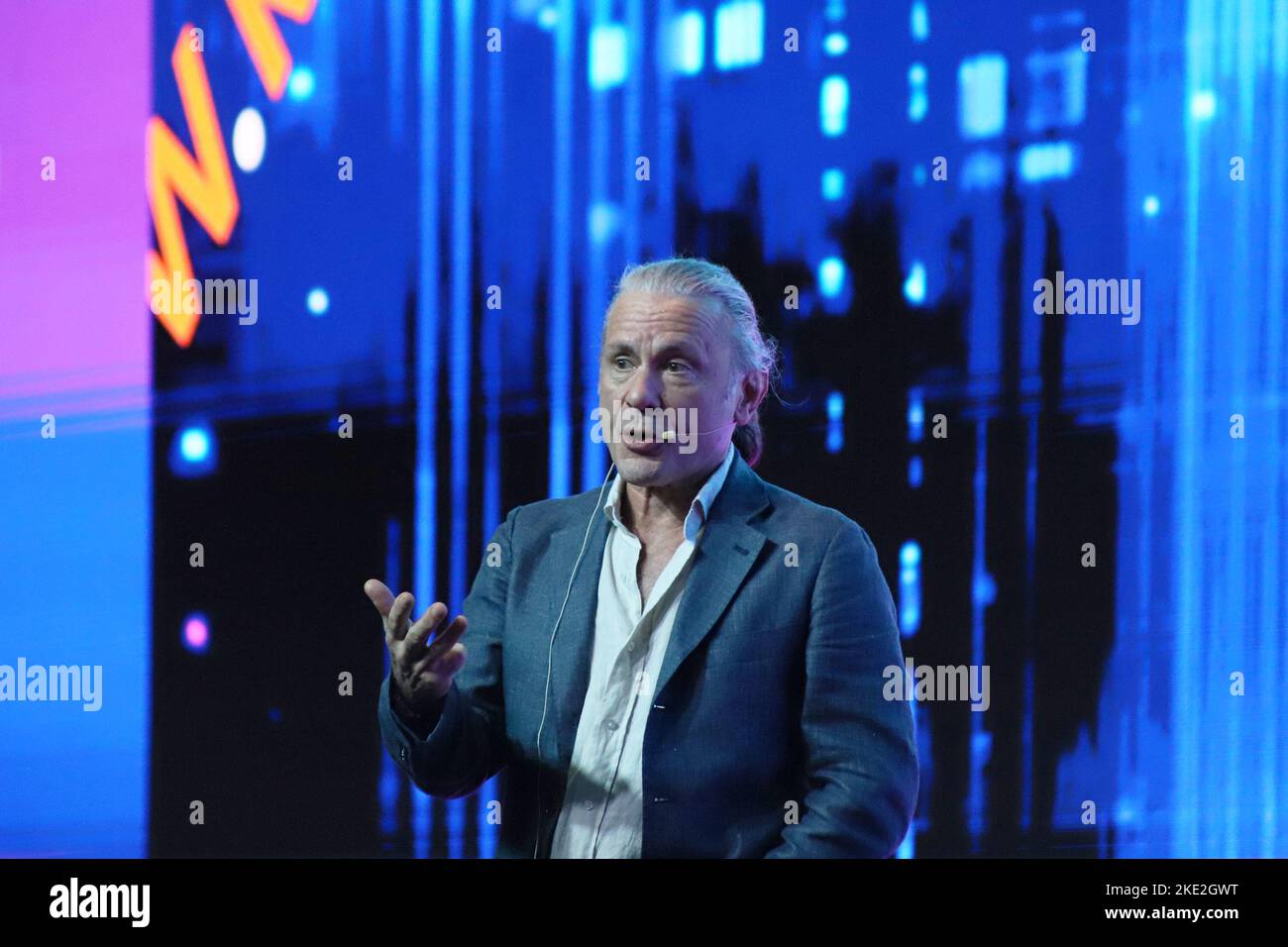 Rio de Janeiro, Brasile. 08th Nov 2022. Bruce Dickinson, cantante della band inglese Iron Maiden, durante la settimana dell'innovazione di Rio, a Pier Mauá, nel centro di Rio de Janeiro, questo martedì 8th. (Foto Charles Sholl/Brazil Photo Press) Credit: Brazil Photo Press/Alamy Live News Foto Stock