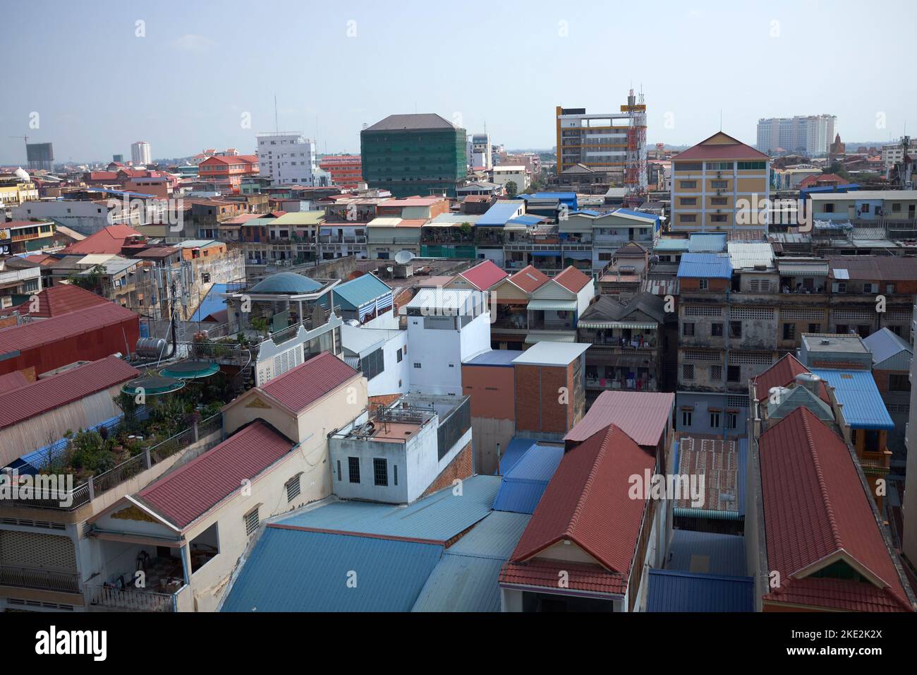 Tetti del centro di Phnom Penh Cambodia Foto Stock