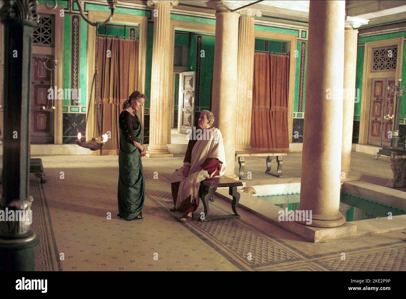 IMPERIUM: AUGUSTO, CHARLOTTE RAMPLING, PETER O'TOOLE, 2003 Foto Stock