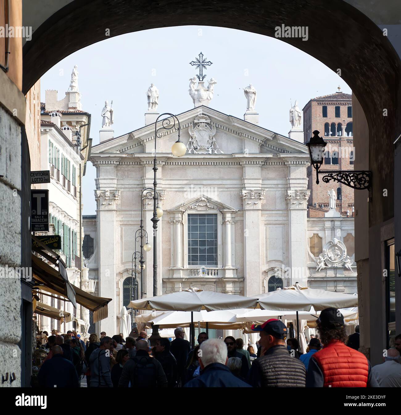 Cattedrale di Mantova. Duomo di San Pietro. Mantova, Italia Foto Stock