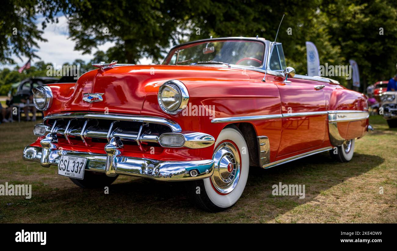 1954 Chevrolet Bel Air ‘CSL 337’ in mostra all’American Auto Club Rally of the Giants, tenutosi a Blenheim Palace il 10th luglio 2022 Foto Stock