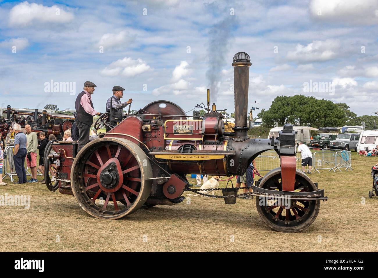 West of England Great Steam Engine Rally. Modelli e rulli a vapore di dimensioni normali e motori di trazione in esposizione Foto Stock
