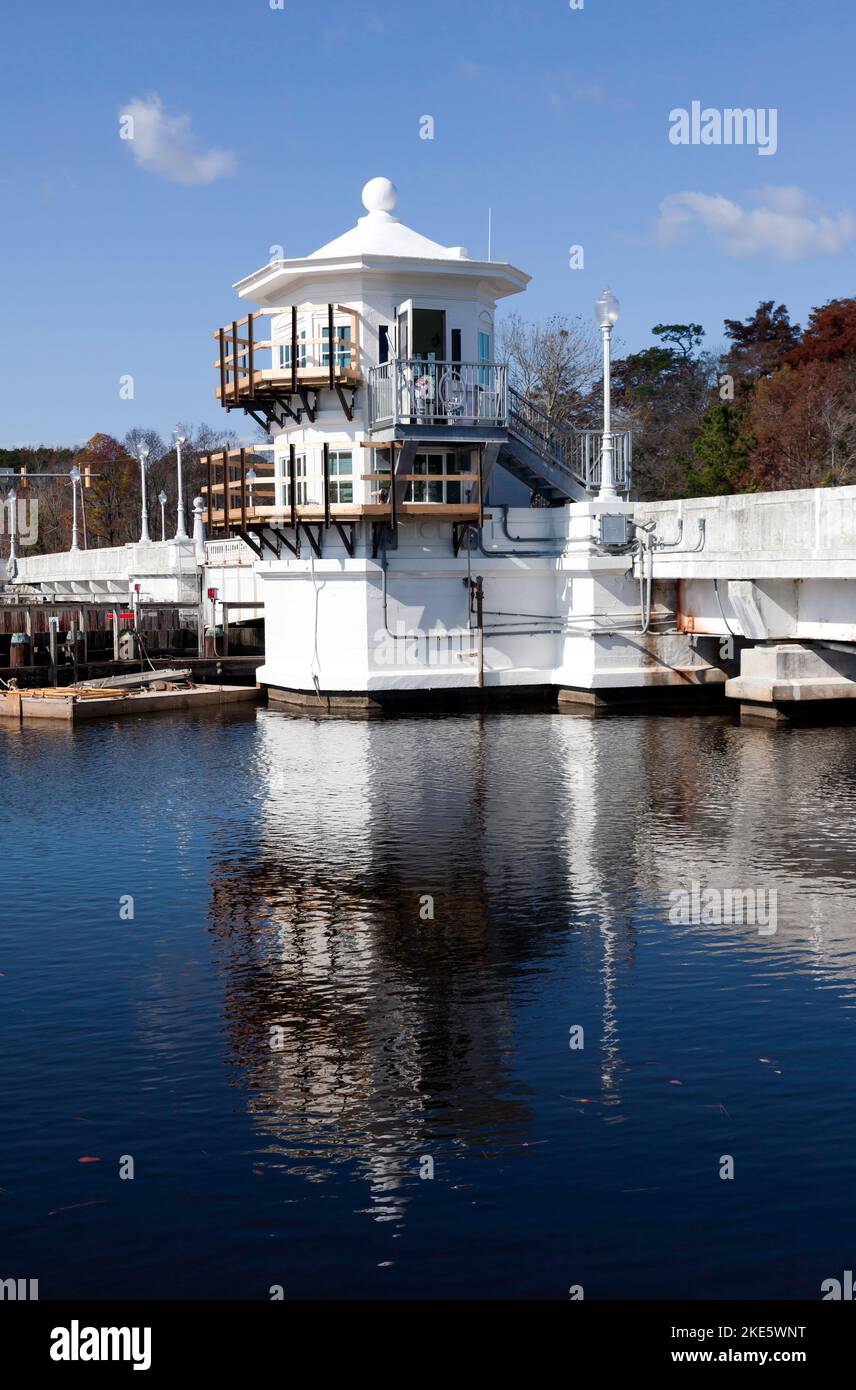 The Tenders House sul Pocomoke River Bridge, Pocomoke City, Maryland, USA Foto Stock