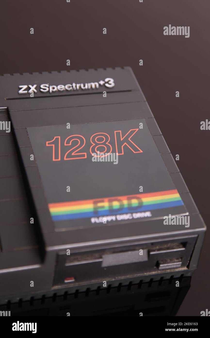 Sinclair Spectrum +3 128k Personal computer con unità floppy disk FDD Foto Stock