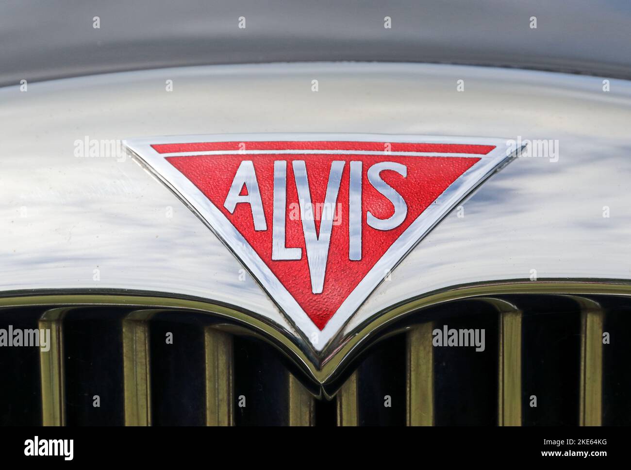 Badge per auto Alvis sulla parte superiore del radiatore Foto Stock