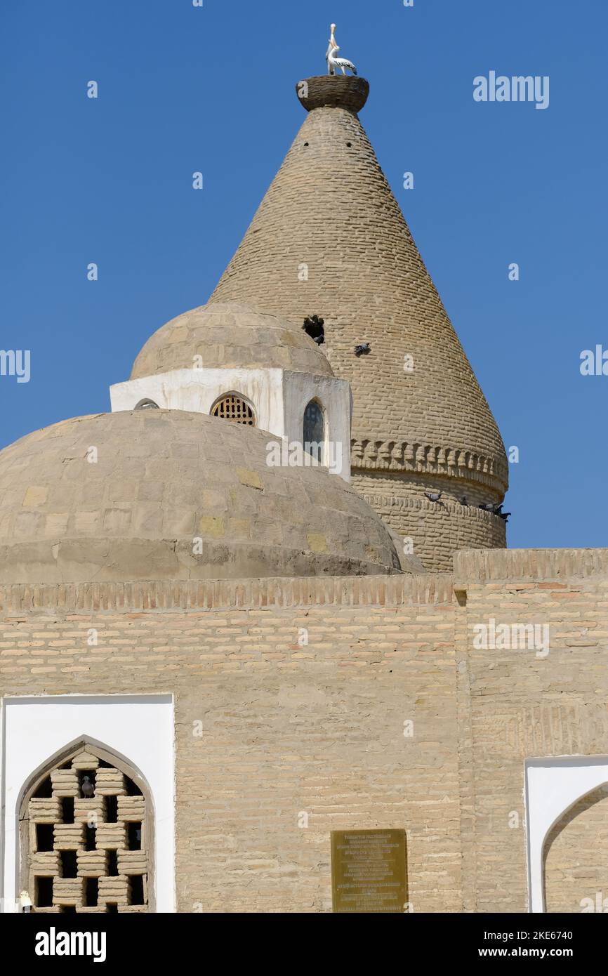 Bukhara Uzbekistan - il Mausoleo di Chashma Ayub ha detto di segnare il luogo in cui il Profeta Giobbe trovò acqua Foto Stock
