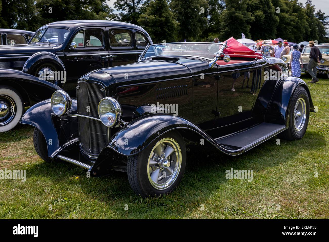 32 Ford hot Rod ‘XAS 199’ in mostra all’American Auto Club Rally of the Giants, tenutosi a Blenheim Palace il 10th luglio 2022 Foto Stock
