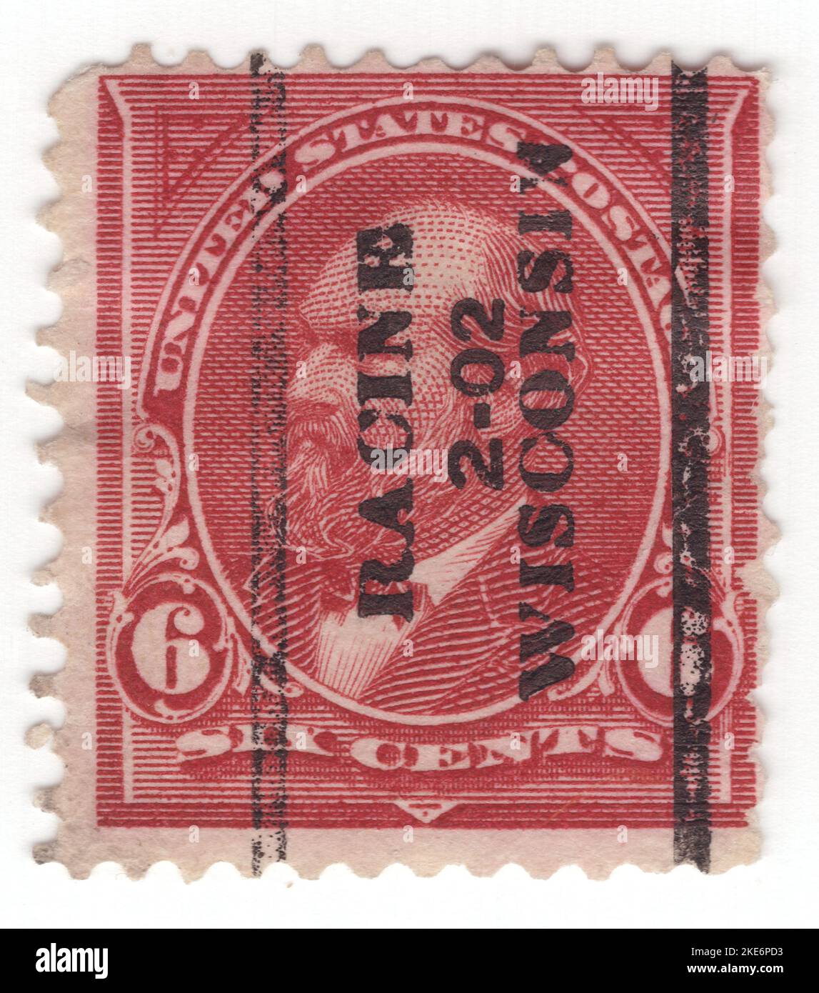 USA - 1898: Un francobollo di lago di 6 centesimi raffigurante il ritratto di James Abram Garfield, 20th presidente degli Stati Uniti, in servizio dal 4 marzo 1881, fino alla sua morte sei mesi dopo, due mesi dopo che è stato ucciso da un assassino. Avvocato e generale della Guerra civile, ha servito nove mandati alla Camera dei rappresentanti ed è stato l'unico membro in seduta del Parlamento ad essere eletto presidente. Prima della sua candidatura alla Casa Bianca, era stato eletto al Senato degli Stati Uniti dall'Assemblea Generale dell'Ohio, una posizione che egli rifiutò quando divenne presidente eletto Foto Stock