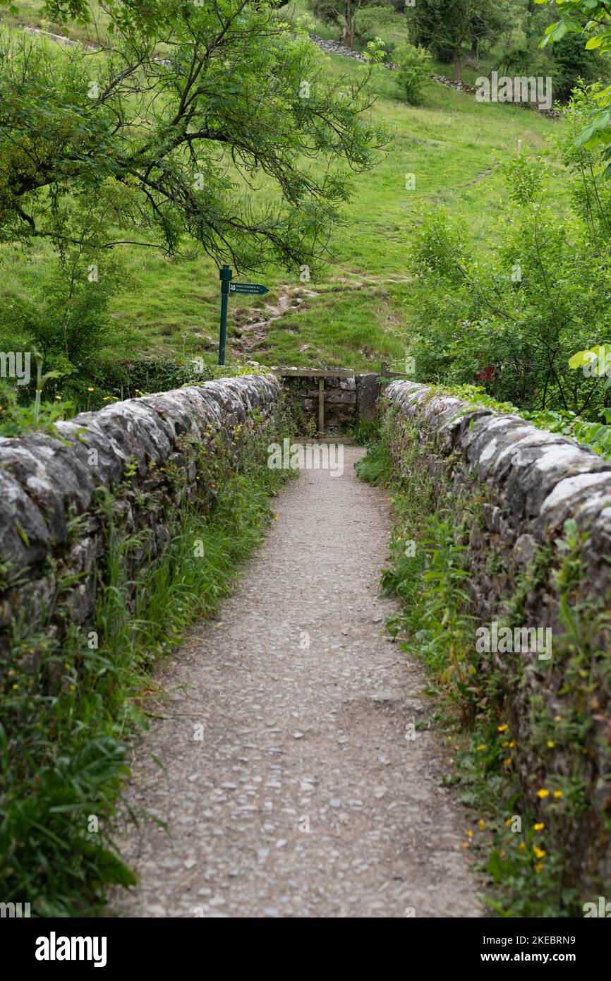 Viators Bridge, Milldale, dove dale, Peak District, Inghilterra, REGNO UNITO Foto Stock