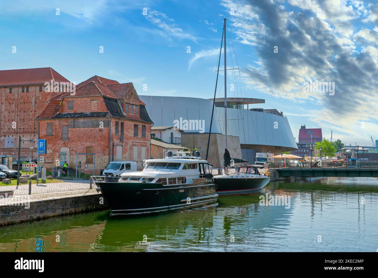 Museo oceanico Ozeaneum a Stralsund, Meklenburg-Vorpommern, Germania, Europa Foto Stock