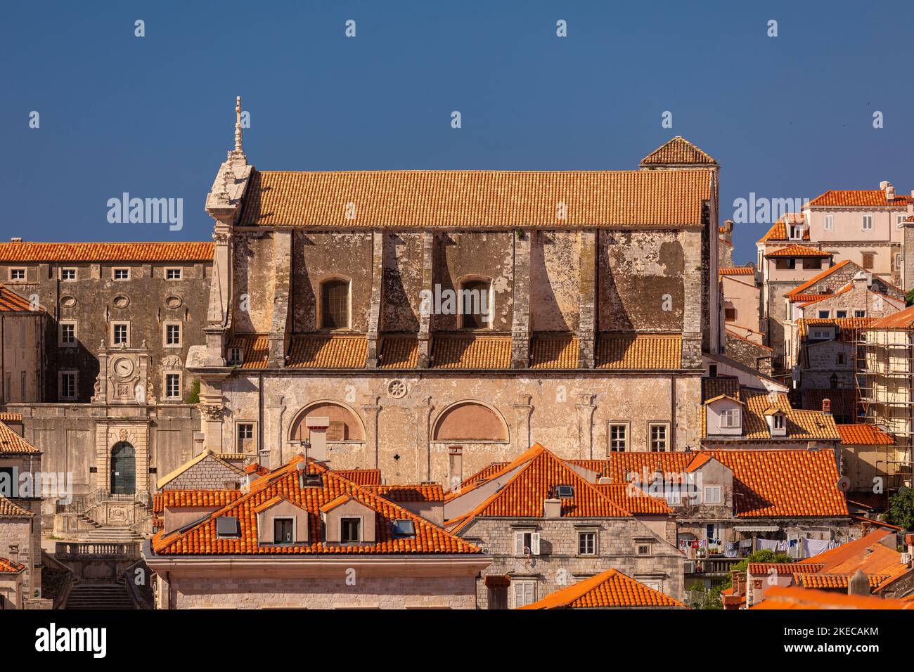 DUBROVNIK, CROAZIA, EUROPA - Chiesa di Sant'Ignazio, in alto, nella città fortificata di Dubrovnik sulla costa della Dalmazione. Foto Stock
