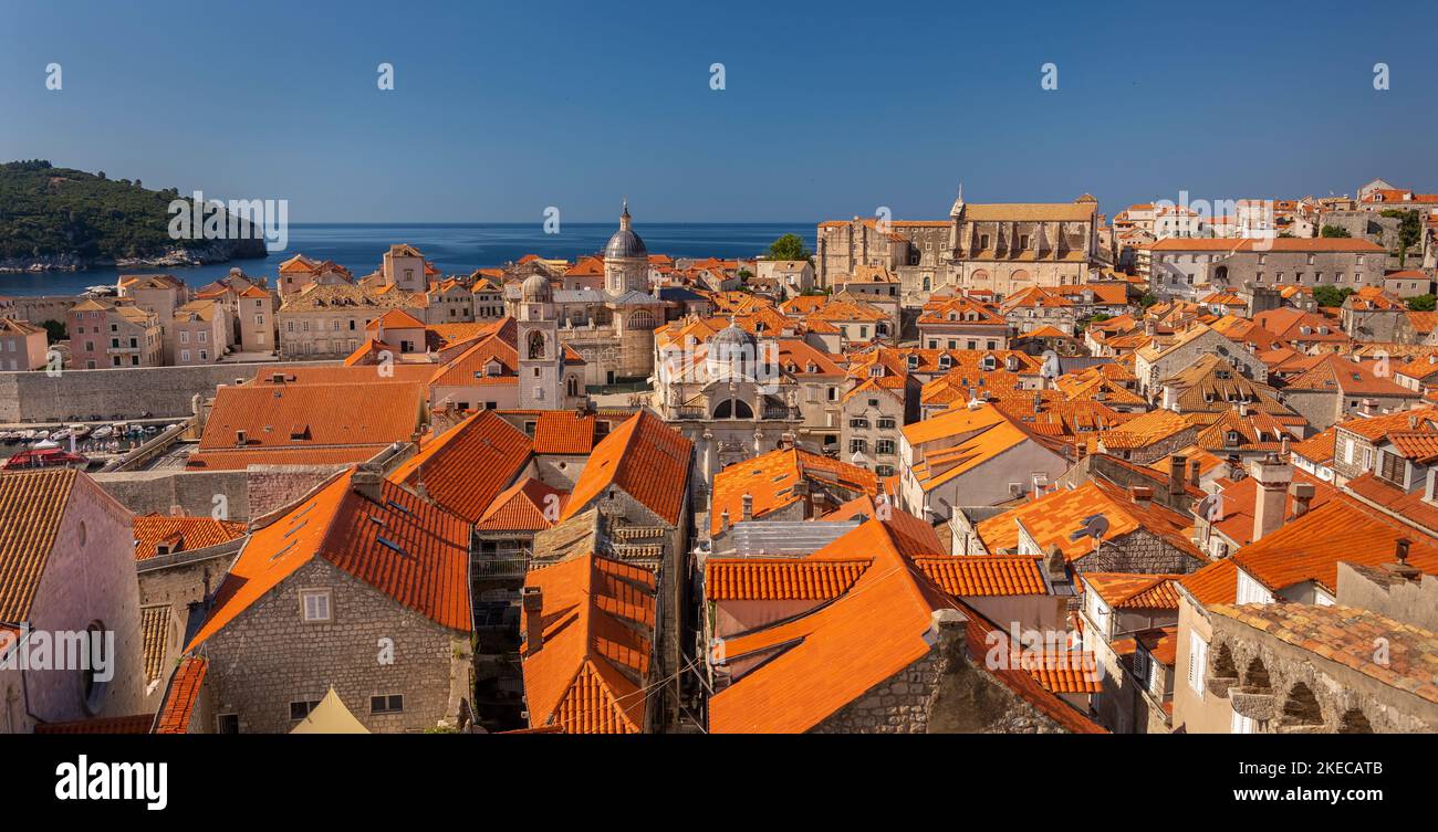 DUBROVNIK, CROAZIA, EUROPA - la città fortificata di Dubrovnik sulla costa della Dalmazione. Foto Stock