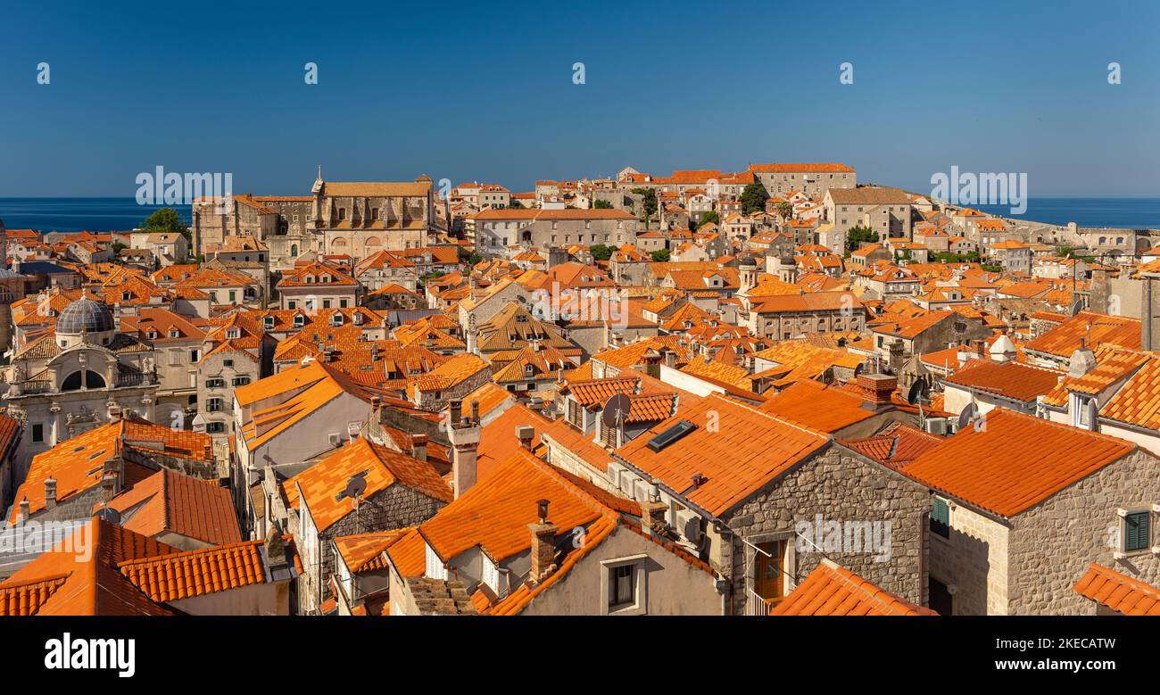 DUBROVNIK, CROAZIA, EUROPA - la città fortificata di Dubrovnik sulla costa della Dalmazione. Foto Stock