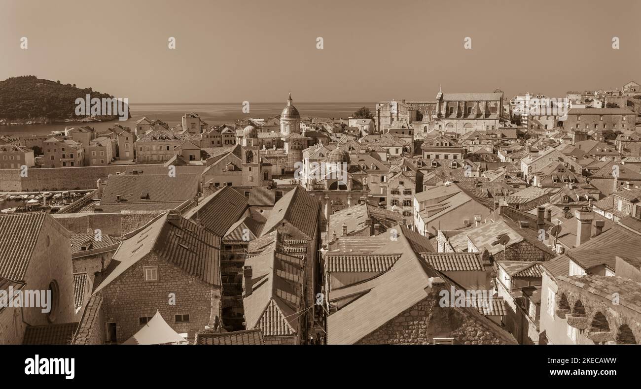 DUBROVNIK, CROAZIA, EUROPA - la città fortificata di Dubrovnik sulla costa della Dalmazione. Foto Stock